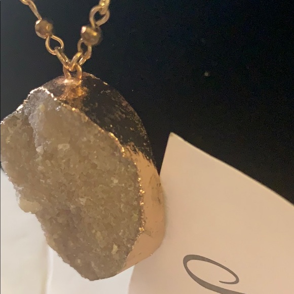 Mahin’s Hawaii necklace - Picture 2 of 4